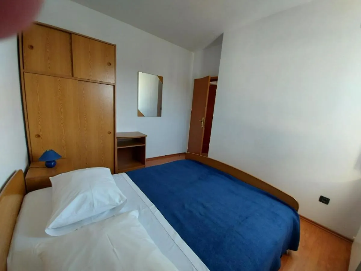 Emma Demarin Apartments Medulin